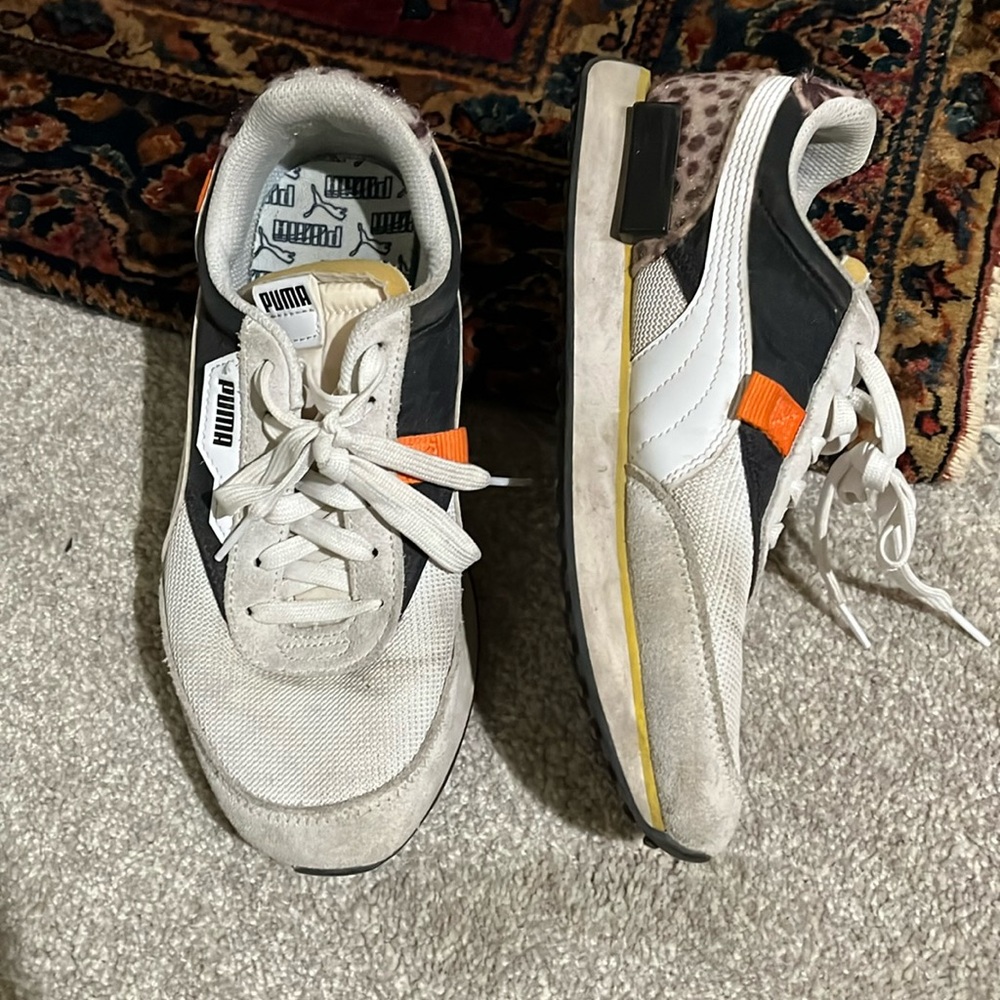 PUMA ANIMAL PRINT WOMENS SNEAKERS